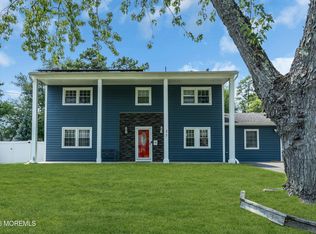 37 Old Bridge Drive, Howell, NJ 07731