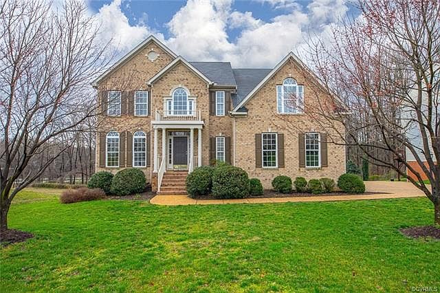 1st image of 8326 Hawk Nest Dr