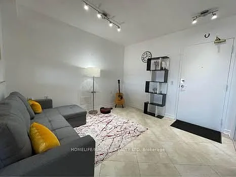 200 Burnhamthorpe Rd E #1202 — Photo 2