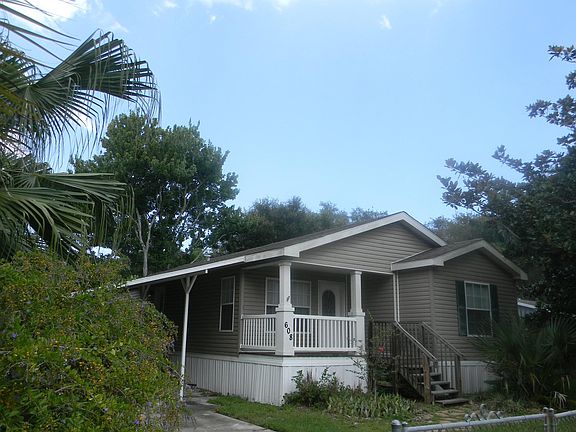 2nd image of 608 Coral Cir