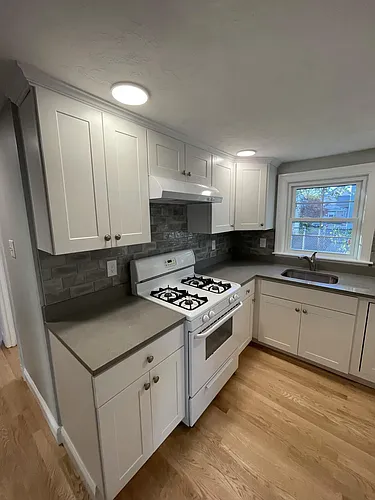 28 Linden Ave Photo 1