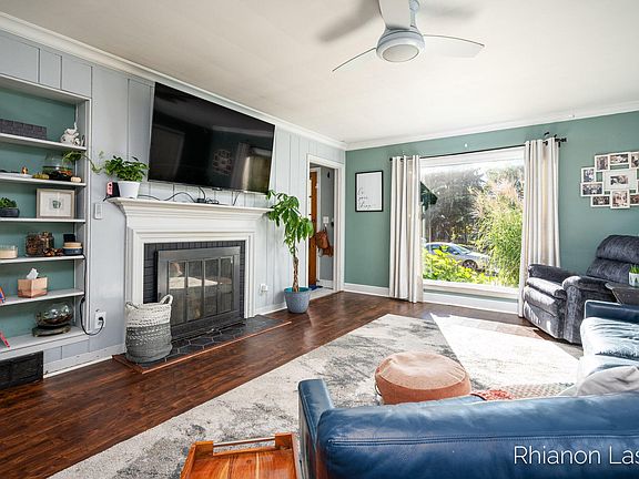 3rd image of 1736 Giddings Ave SE
