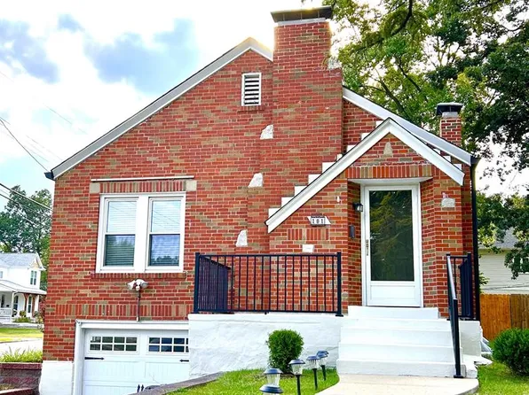 101 Handlan Ct, Saint Louis, MO 63122