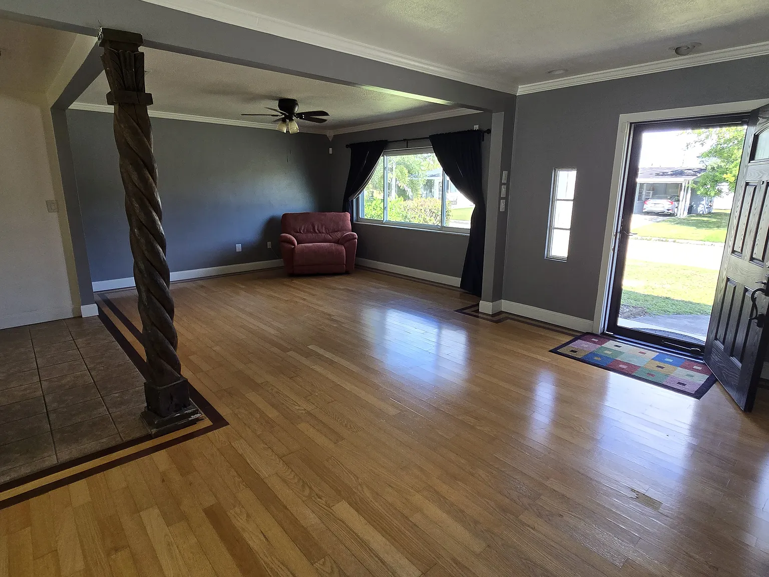 2 bed, 1383 sqft, $2,300 — Photo 4