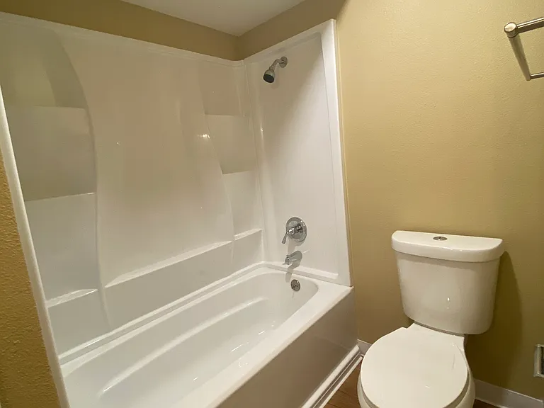 464 Smithridge Park — Photo 10