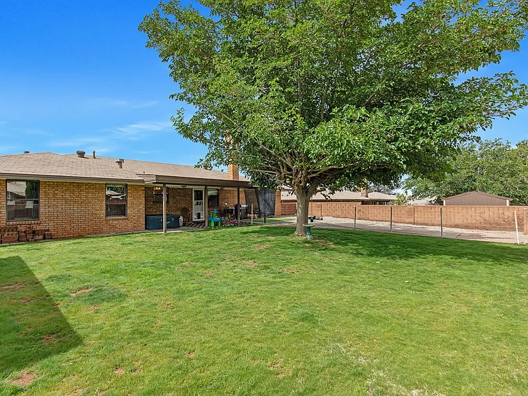 3027 Los Robles — Photo 28