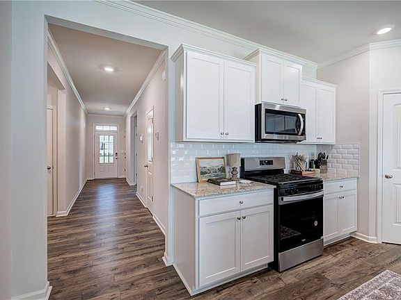 5th image of 72 Grove Springs Ct