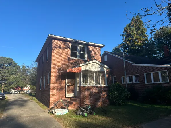 93 W Railroad St #B, Bowman, GA 30624