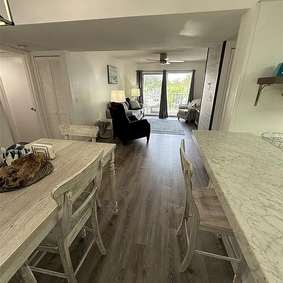 2875 Palm Beach Blvd #206 — Photo 13