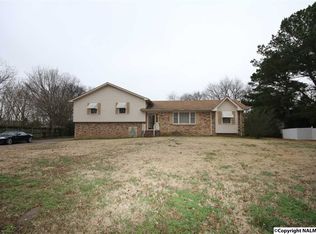 1205 Briar Hollow Trl SE, Huntsville, AL 35802