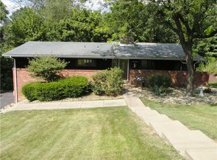 218 Clubview Dr, Mcmurray, PA 15317