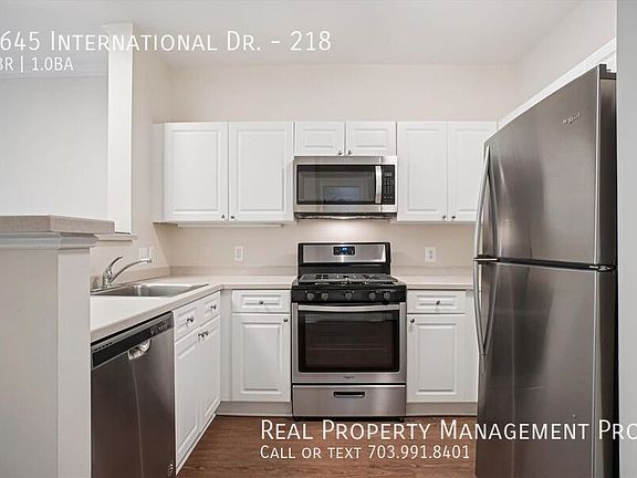 3rd image of 1645 International Dr Unit 218