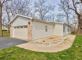 30462 76th St, Salem, WI 53168