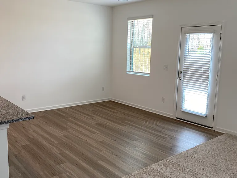 5610 Flint Ln — Photo 17