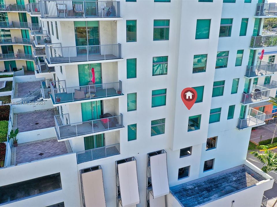 2nd image of 140 S Dixie Hwy APT 437