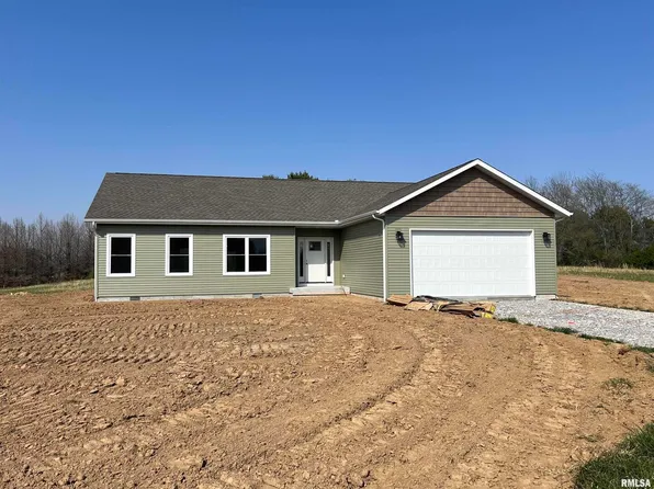 150 Edgewater Dr, Murphysboro, IL 62966