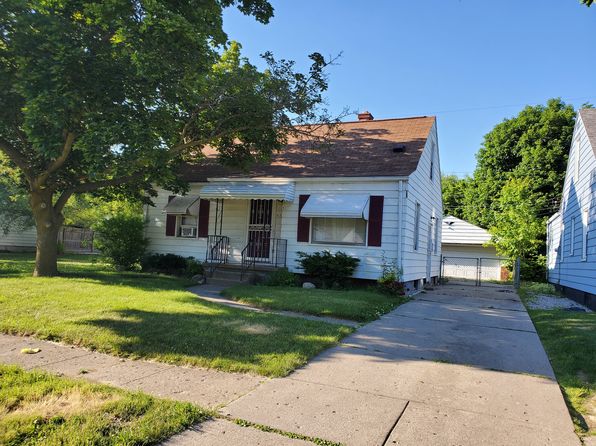 2738 Berkley St