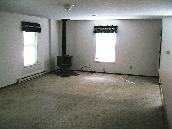 3rd image of 358 Duck Lake Dr SE