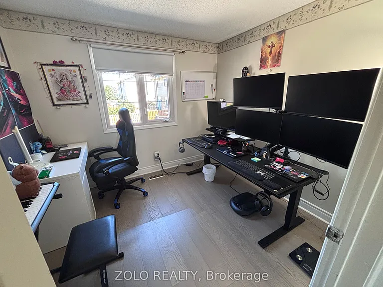 34 Primrose Cres — Photo 13