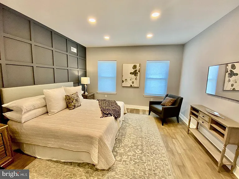 4630 Canton St — Photo 17