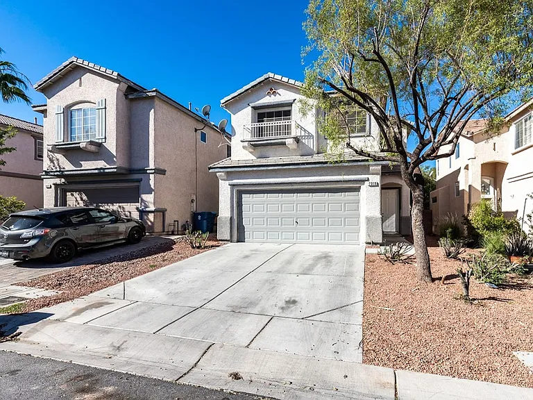 7019 Azure Beach St — Photo 4