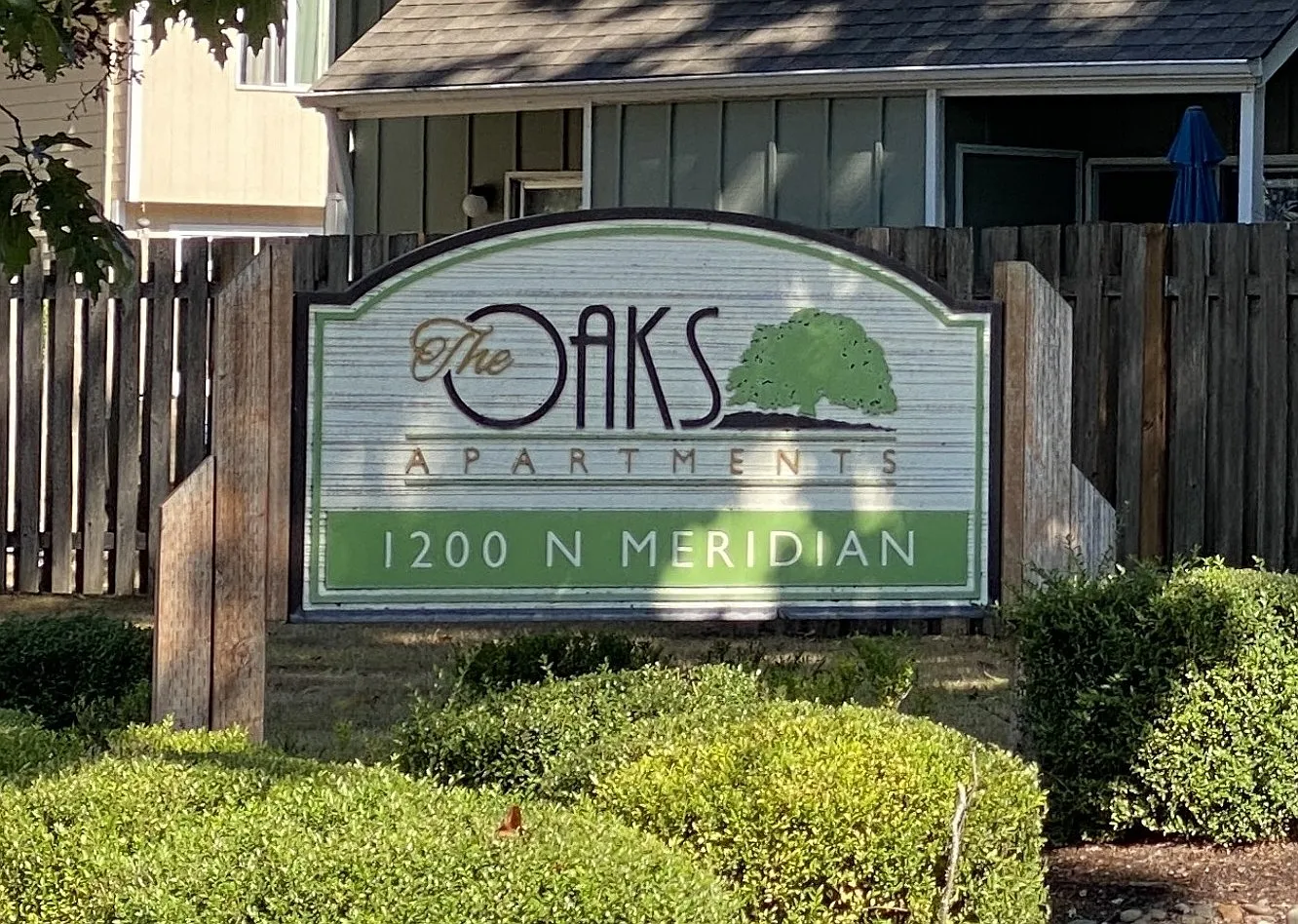 The Oaks — Photo 1