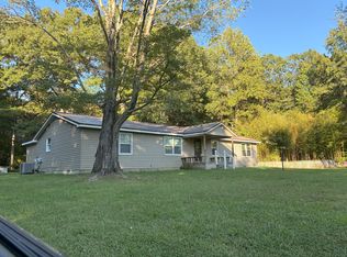 19916 Point Lookout Rd, Lexington Park, MD 20653