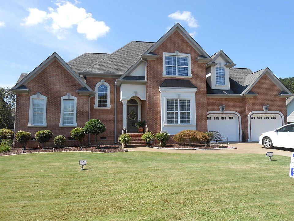 1st image of 430 Champagne Cir