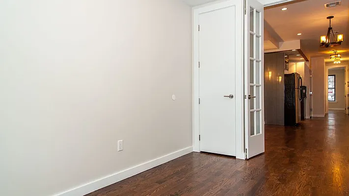 Rented by Nooklyn NYC LLC | media 20