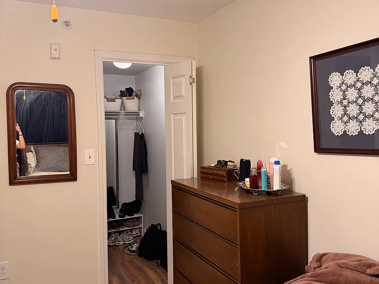 1517 Laurel Ave #207 — Photo 3