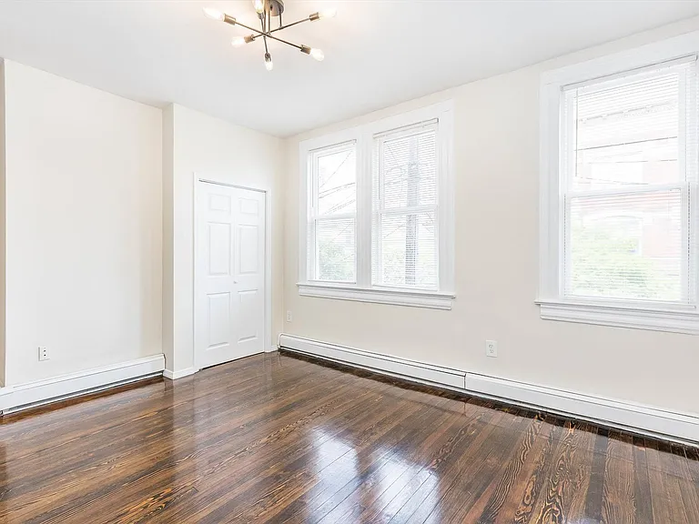 105 Pine St #2 — Photo 17