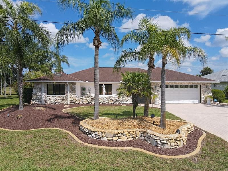 1st image of 12 Bunker Ln