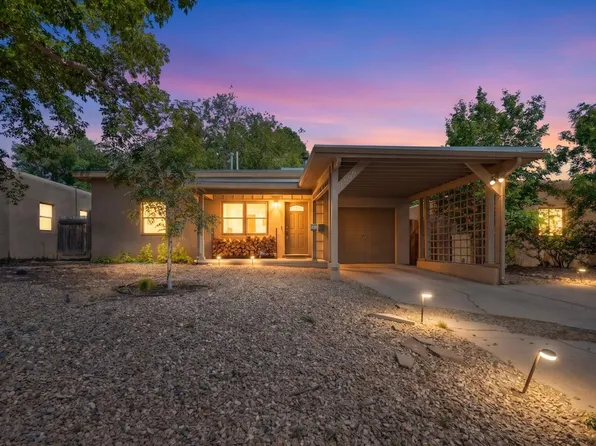 1206 Dartmouth Dr NE, Albuquerque, NM 87106