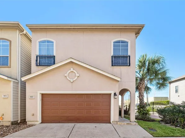 933 McKinney Park Ln, Houston, TX 77003