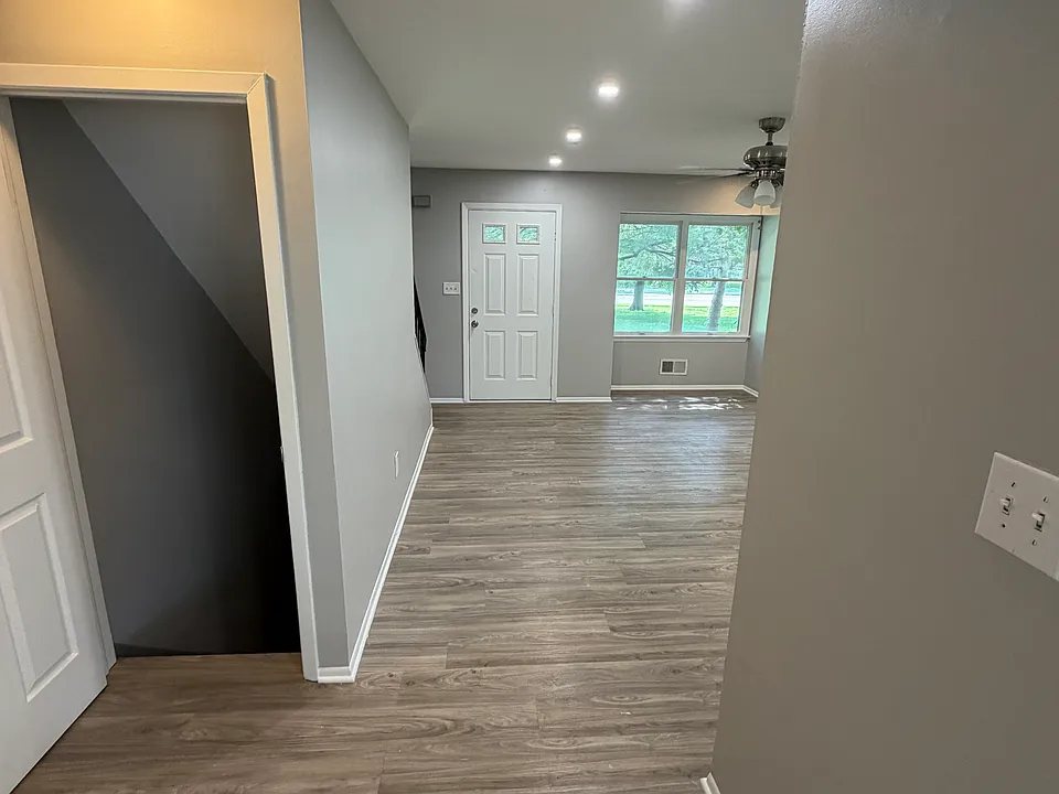 1884 Lanes Mill Rd #3