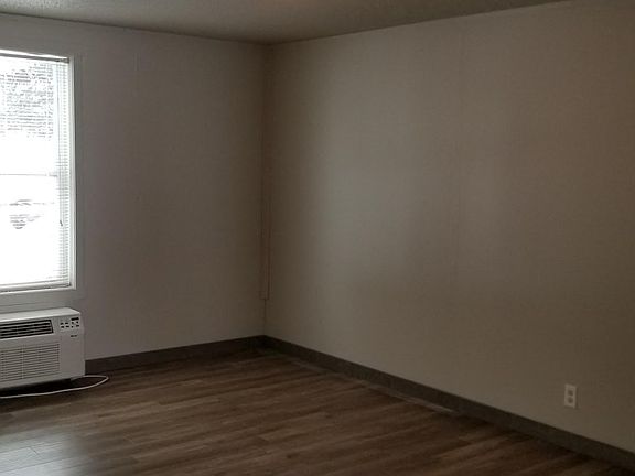 living room from north entrance