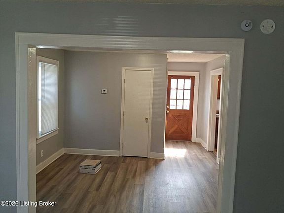 5th image of 510 Longfield Ave