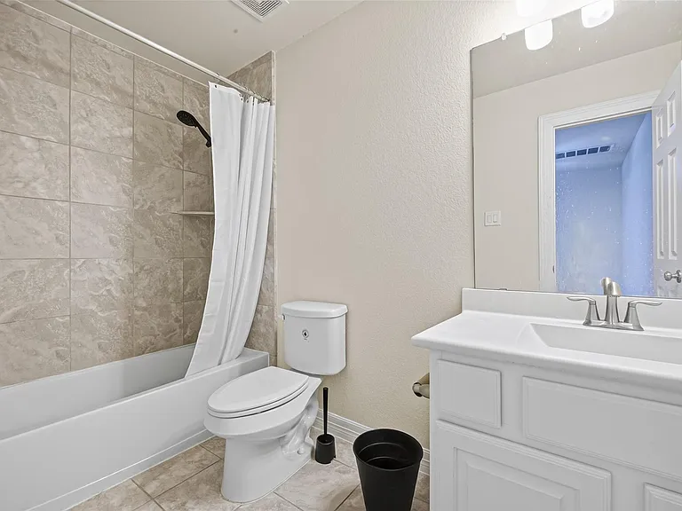 2707 Shadybrook Meadow Dr — Photo 21
