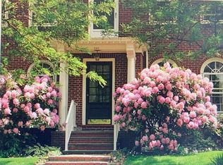 235 Doyle Ave APT 3R, Providence, RI 02906