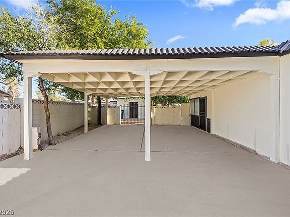 5th image of 4444 Denia Cir