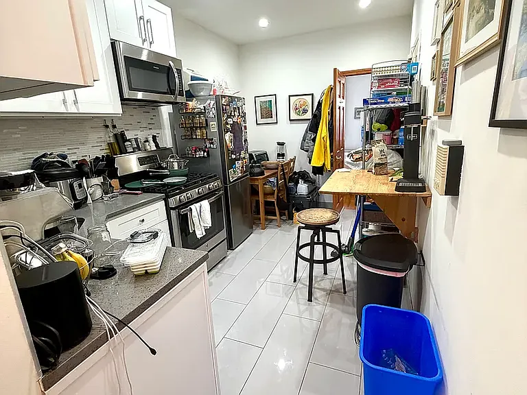 277 Devoe St #3 — Photo 3