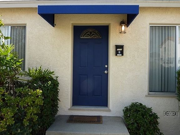 5th image of 2205 Green Ln