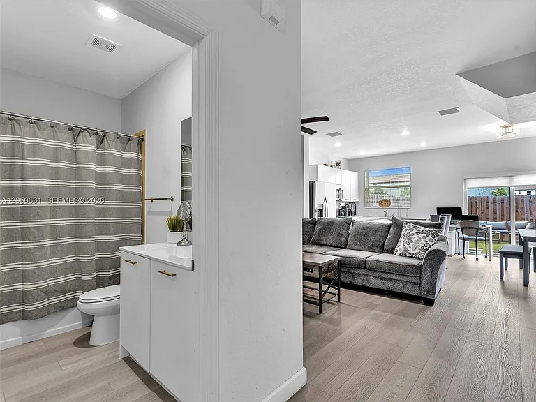12209 NW 24th Pl — Photo 9