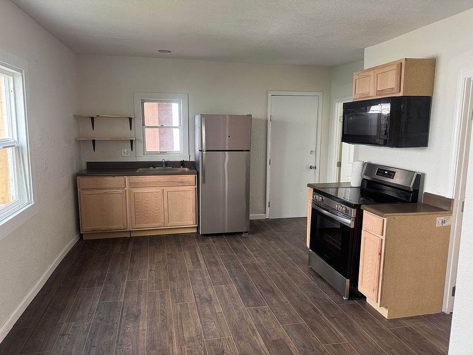 1st image of 607 Tenny Ave