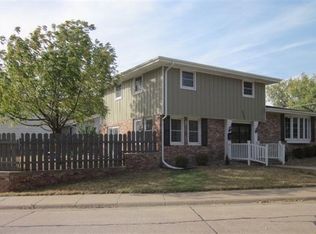 2403 Lincoln Dr, Hays, KS 67601