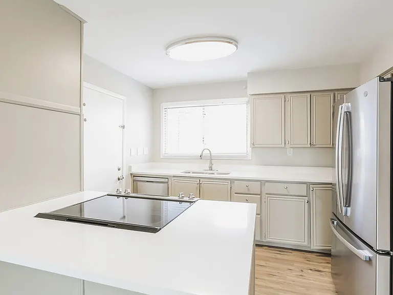 4014 E Apollo Rd — Photo 10