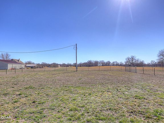 4th image of 5528 SE Lostine Rd