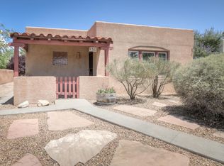 302 Bryn Mawr Dr SE, Albuquerque, NM 87106