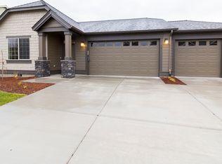 3715 Birddog Dr, Klamath Falls, OR 97603