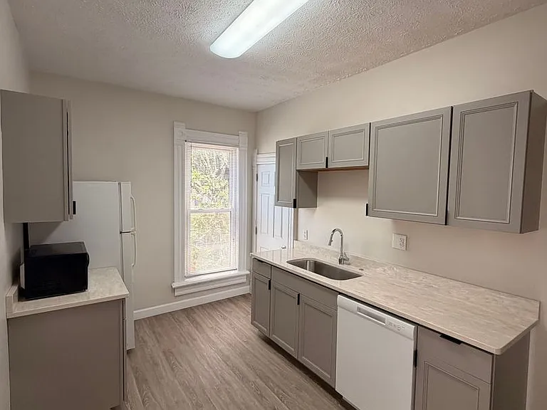 133-133.5 West Aly #10 — Photo 15